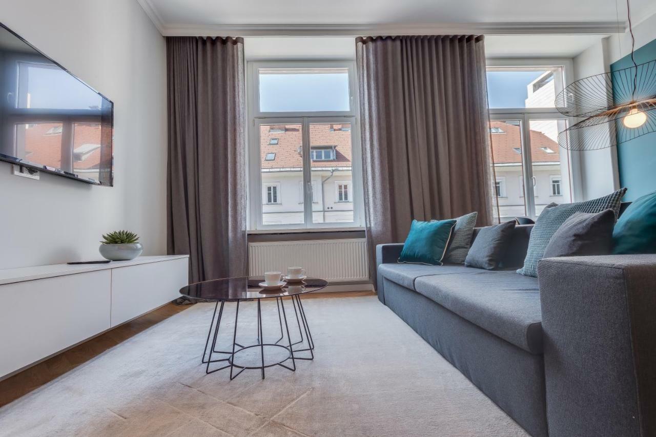 Fine Two Bedroom Trdinova Apartment 卢布尔雅那 外观 照片